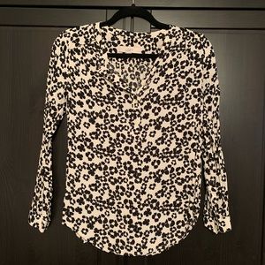 LOFT black and white flower blouse